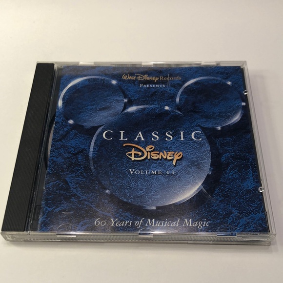 Classic Disney Volume II - Picture 1 of 4